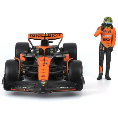 McLaren MCL38 - Bil och Oscar Piastri samlarfigur - Bburago - 1:24