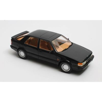 Saab 9000 Turbo - 1984 - Svart - Cult Scale Models - 1:18