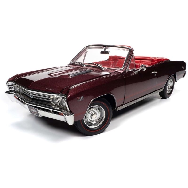 1967 Chevy Chevelle SS Convertible - Auto World - 1:18