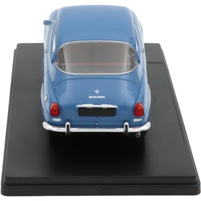 SKADAD VITRIN - Saab 96 V4 - Blå - 1:24