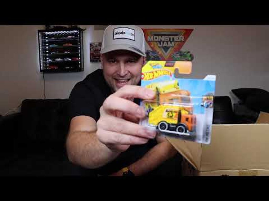 Speed Bump - HW Art Cars - Hot Wheels