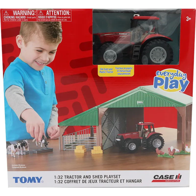 Bondgård med traktor och tillbehör - Britains