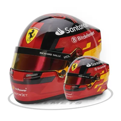 Hjälm - Carlos Sainz - Ferrari - 2024 - Bell Helmets - 1:2