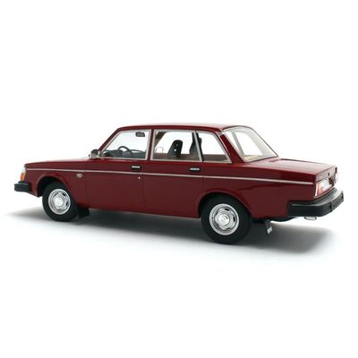 Volvo 244 DL - 1975 - Röd - Cult Scale Models - 1:18