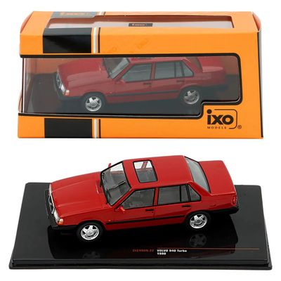 Volvo 940 Turbo 1990 - Röd - Ixo Models - 1:43