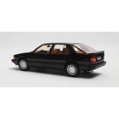 Saab 9000 Turbo - 1984 - Svart - Cult Scale Models - 1:18