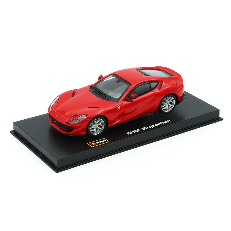 Ferrari 812 Superfast - Röd - Bburago - 1:43