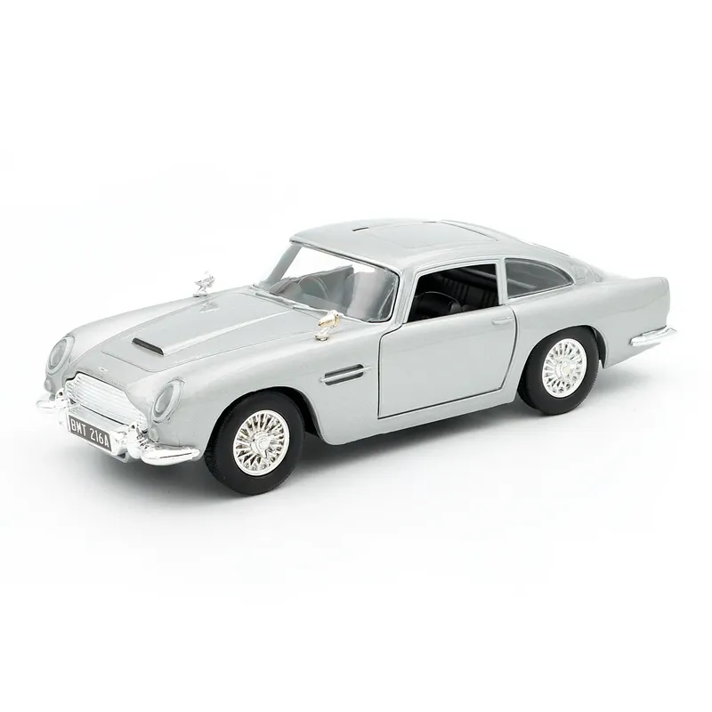 Aston Martin DB5 - James Bond - Goldfinger - Motormax - 1:24