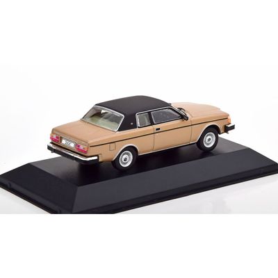 Volvo 262C Bertone - Guld - 1:43 - Atlas Volvo Collection