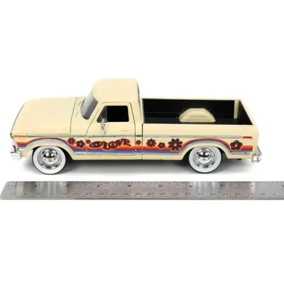 1979 Ford F-150 - I Love the 70's - Jada Toys - 1:24