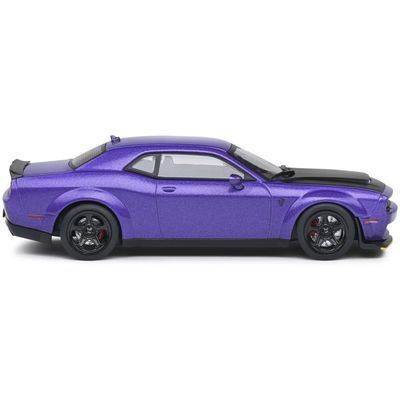 Fynd - Dodge Challenger SRT Demon V8 6.2L - Lila - Solido - 1:43