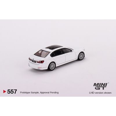 BMW Alpina B7 xDrive - Alpine White - 557 - Mini GT - 1:64