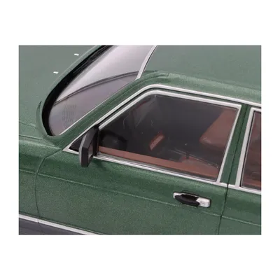 Mercedes-Benz S-Class (W126) - Mörkgrön metallic - 1979 - MCG - 1:18