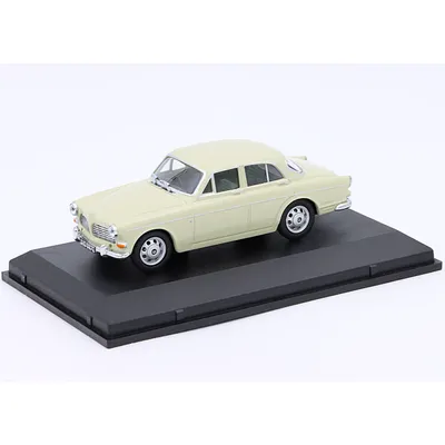 Volvo Amazon - Ljusgrön - Oxford - 1:43