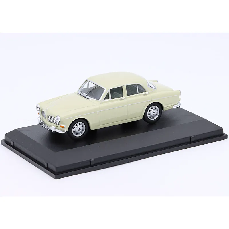 Volvo Amazon - Ljusgrön - Oxford - 1:43