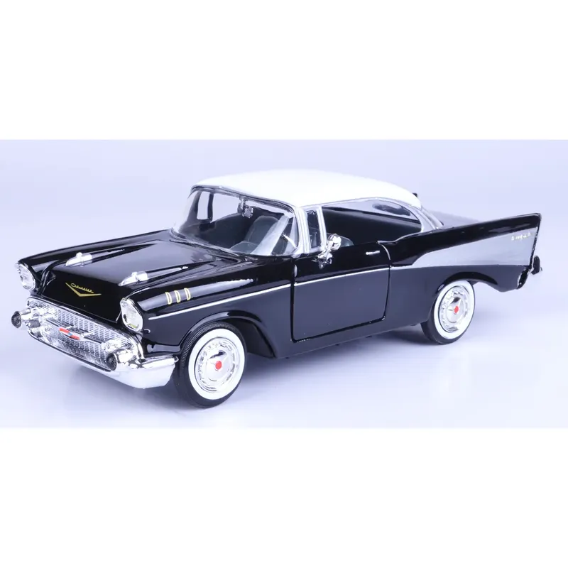 1957 Chevy Bel Air - Svart / Vit - Motormax - 1:24