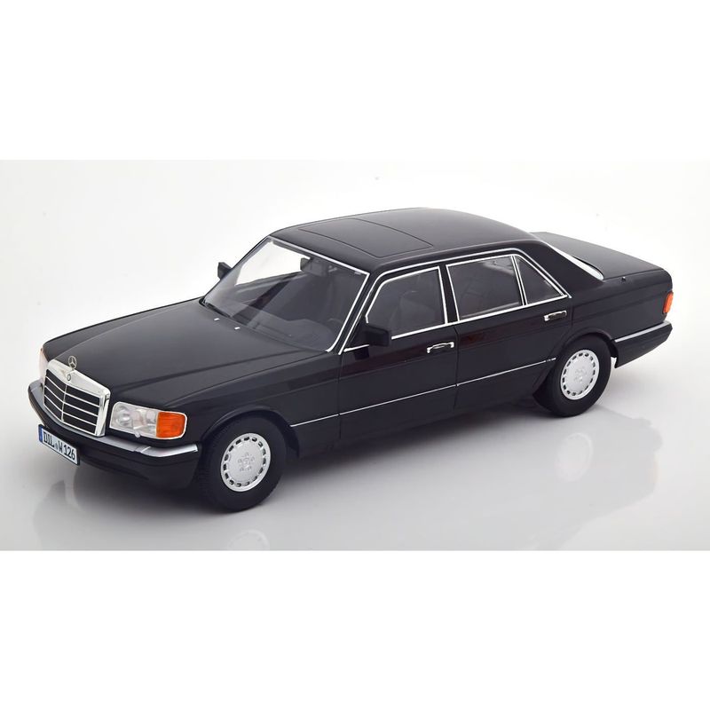 Mercedes-Benz S-Class W126 - 1985 - Svart - iScale - 1:18