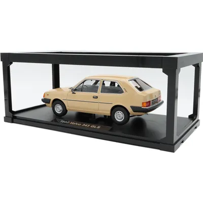 Volvo 343 GLS - Gulbeige - 1982 - Triple9 Collection - 1:18