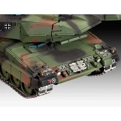 Leopard 2 A6/A6M - Byggmodell - 03180 - Revell - 1:72