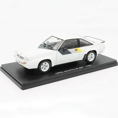 Opel Manta B 400 - 1983 - SKADAD VITRIN - 1:24
