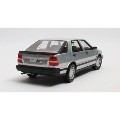 Saab 9000 Turbo - 1984 - Silver - Cult Scale Models - 1:18