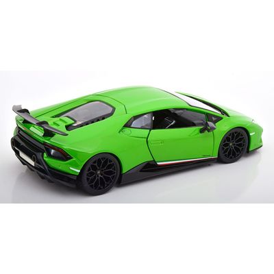 Lamborghini Huracán Performante 2017 - Grön - 1:18 - Maisto