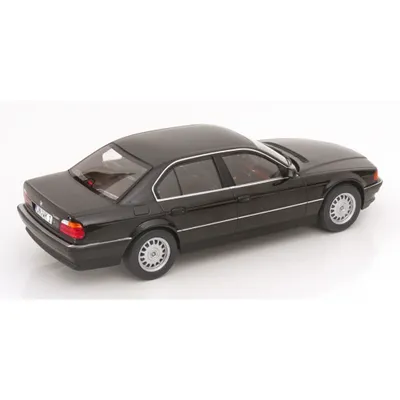 BMW 740i E38 - 1994 - Svart - KK-Scale - 1:18