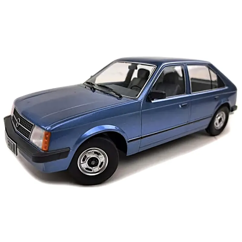 Opel Kadett D - Blå - 1984 - Triple9 - 1:18