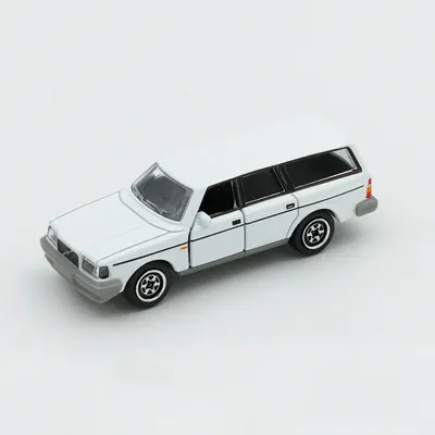 Volvo 240 GL Estate - Vit - Norrsken - Majorette - 7 cm