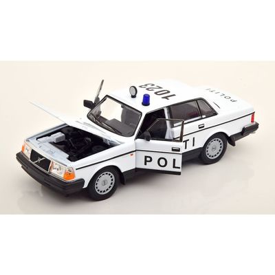 Volvo 240 GL polisbil - Danmark - Welly 1:24