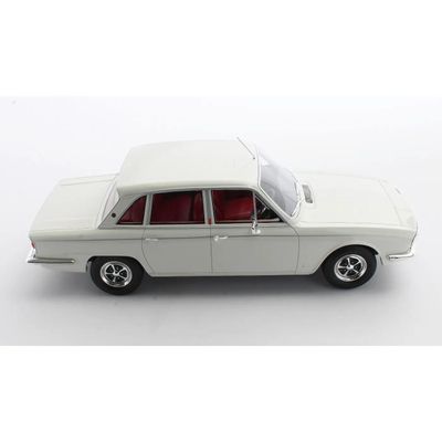 Triumph 2500 P.I. - 1969 - Vit - Cult Scale Models - 1:18