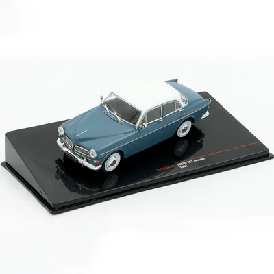 Volvo 121 Amazon - 1961 - Grå / Vit - Ixo Models - 1:43