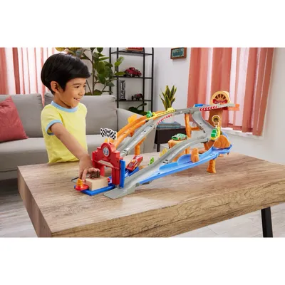 Rescue Road Raceway - Disney Pixar Cars - Mattel