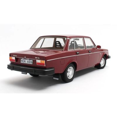 Volvo 244 DL - 1975 - Röd - Cult Scale Models - 1:18