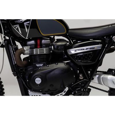 Triumph Scrambler 1200 - James Bond - Corgi - 1:12