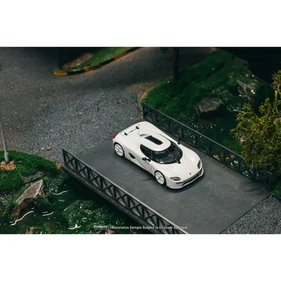 Koenigsegg CC850 - Vit - Cards Combo Set - GLOBAL64 - Tarmac - 1:64