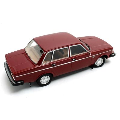 Volvo 244 DL - 1975 - Röd - Cult Scale Models - 1:18