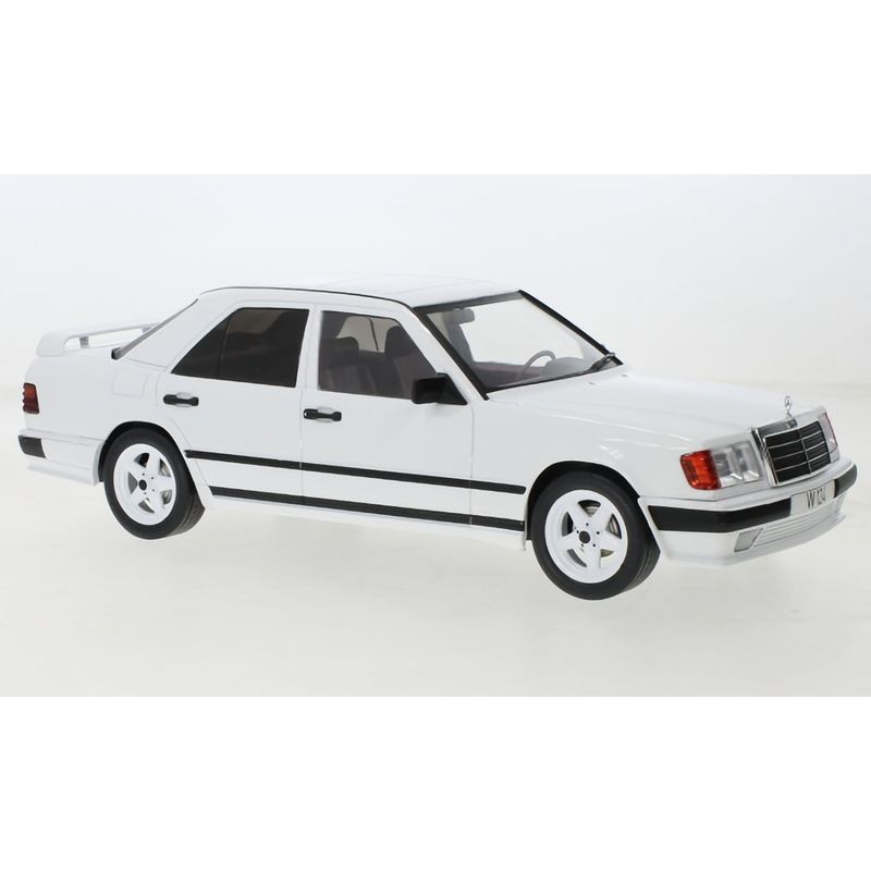 Mercedes-Benz W124 Tuning - 1986 - Vit - MCG - 1:18