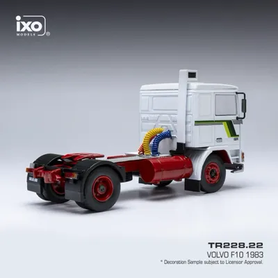 Volvo F10 - 1983 - Vit - Ixo Models - 1:43