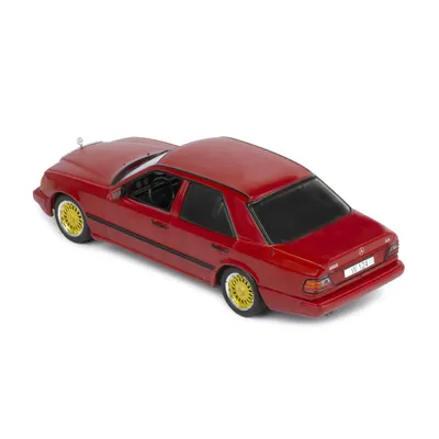 Mercedes-Benz 300 E (W124) - 1984 - Röd - Ixo Models - 1:43