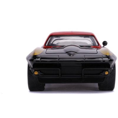 Black Widow & 1966 Chevy Corvette - Avengers - Jada - 1:24