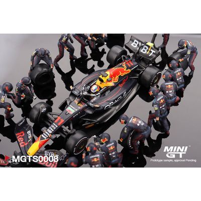 RB18 #11 Sergio Pérez - Pit Crew Set - Mini GT - 1:64