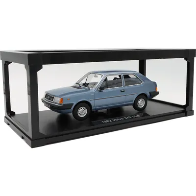 Volvo 343 GLS - Blå - 1982 - Triple9 Collection - 1:18