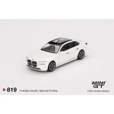 BMW i7 xDrive60 - Vit - 819 - Mini GT - 1:64