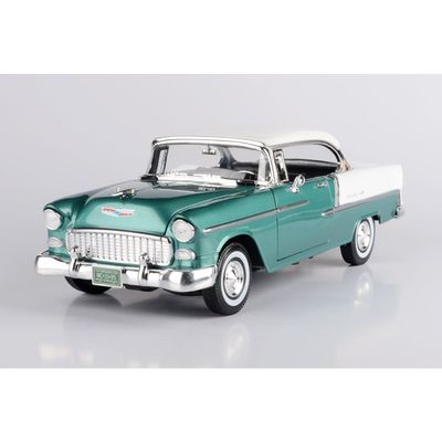 SKADAD FÖRPACKNING - 1955 Chevy Bel Air - Grön och Vit - Motormax - 1:18