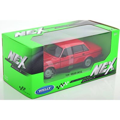 Volvo 240 GL röd modellbil från Welly 1:24