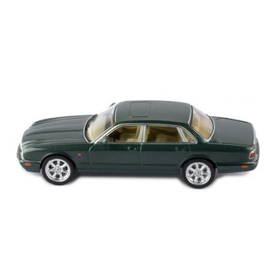 Jaguar XJ8 (X308) - 1998 - Grön - Ixo Models - 1:43