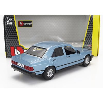 Mercedes-Benz 190 E 2.6 - W201 - Blå - Bburago - 1:24