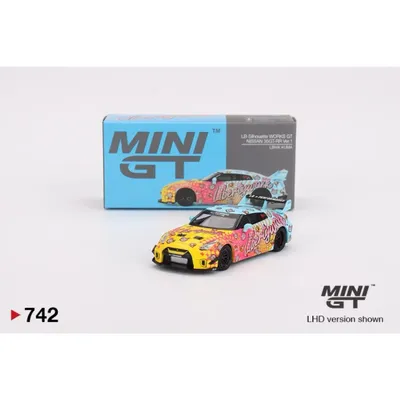 LB-Silhouette WORKS GT Nissan 35GT-RR - 742 - Mini GT - 1:64