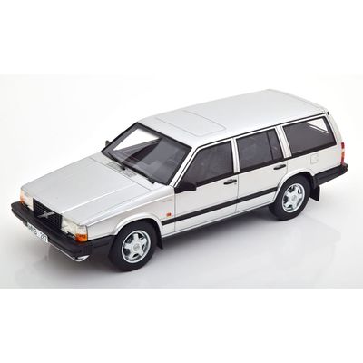 Volvo 740 Turbo Estate silver 1988 - Cult Models